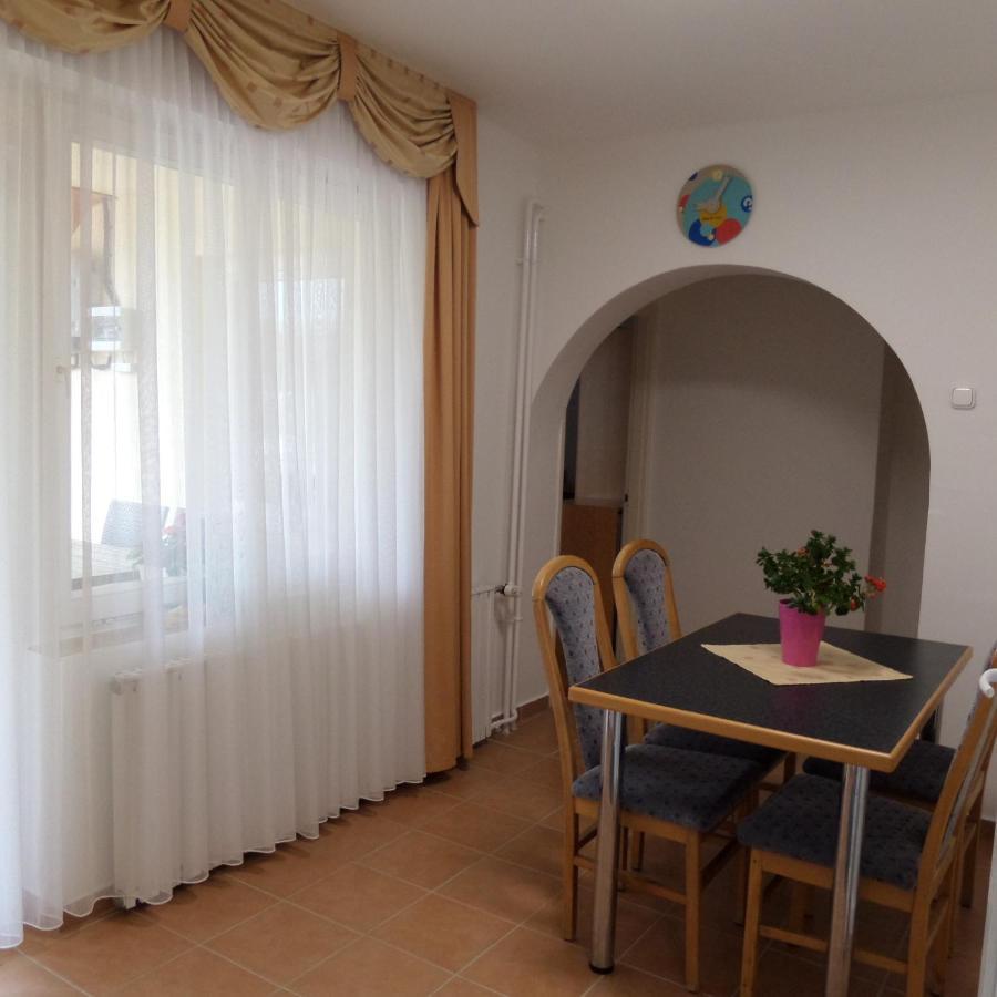 Silent Apartmanhaz Harkány Buitenkant foto