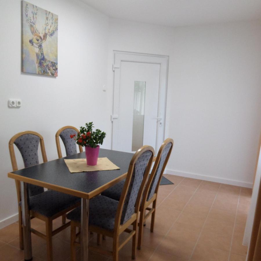 Silent Apartmanhaz Harkány Buitenkant foto
