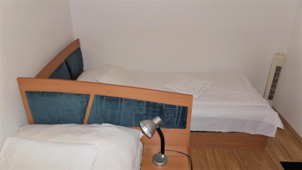 Silent Apartmanhaz Harkány Buitenkant foto
