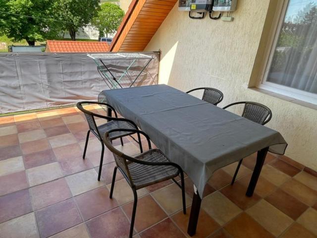 Silent Apartmanhaz Harkány Buitenkant foto